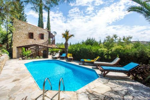 Ambeli Villa