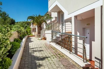 Anna Hotel