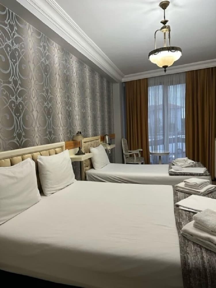 Pera Life Hotel