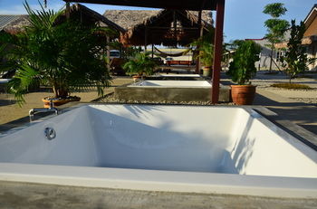 Hotel Lavigo Resort