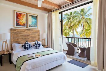 Crystal Sands Beach Hotel