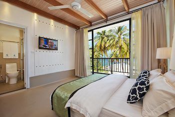 Crystal Sands Beach Hotel