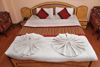 Hotel Happy Home