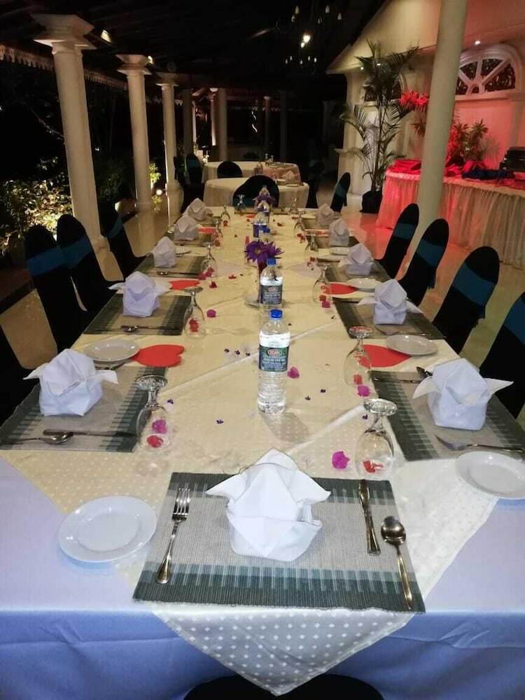 Hotel Bougainvilla