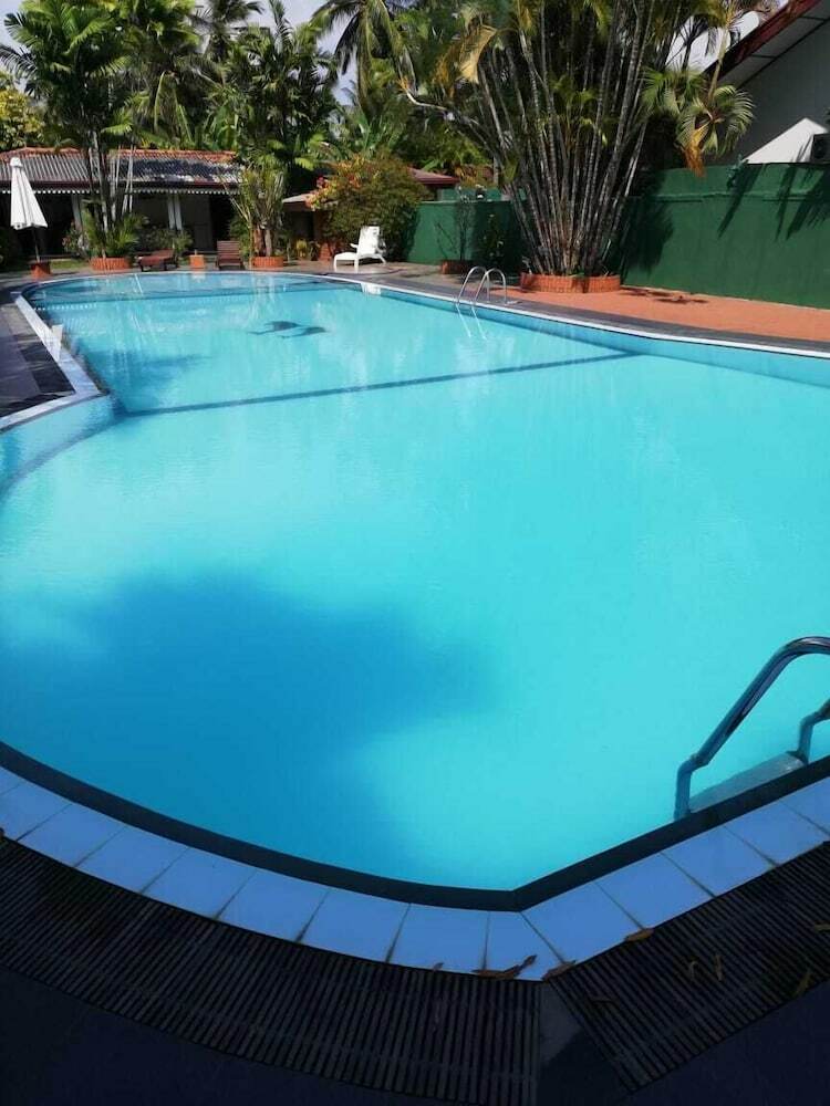 Hotel Bougainvilla