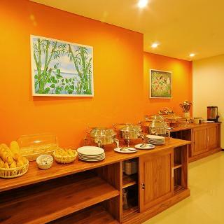 Pratama Hotel And Convention