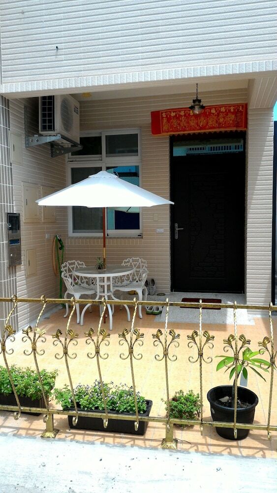 Albergue Wulas Dorm Backpackers