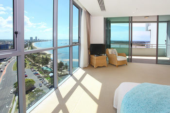 Grand Apartments