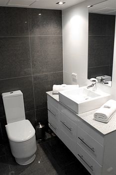Beaconlea Tower Apartments