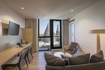 Brady Hotels
