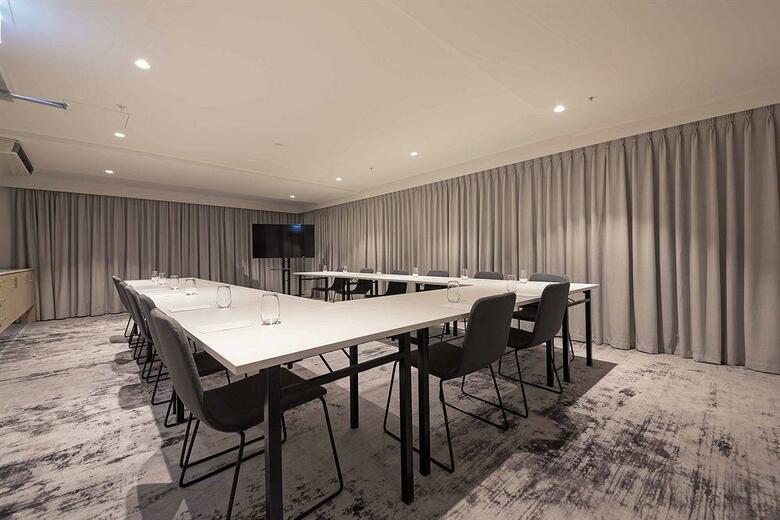 Brady Hotels