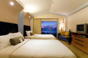 Hotel Fiesta Resort And Spa Saipan
