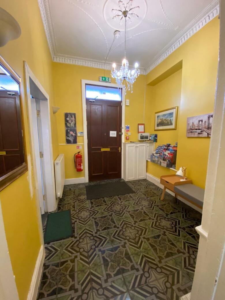 Hotel 16 Pilrig Guest House