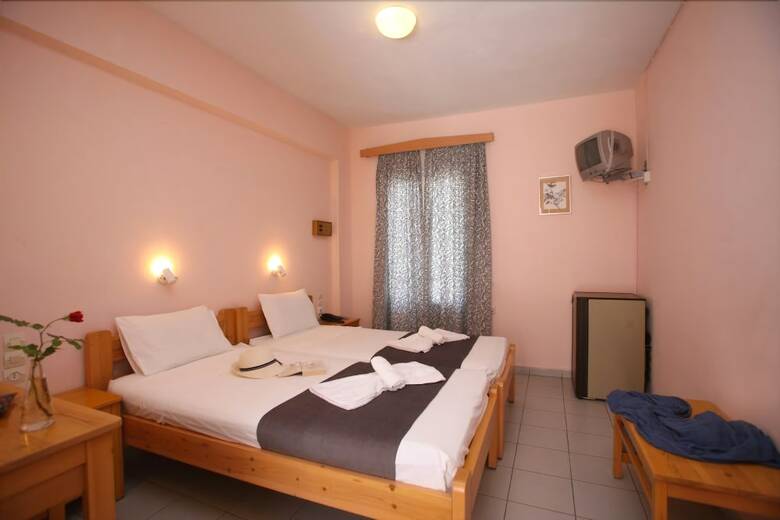 Dolphin Hotel
