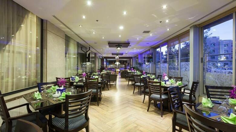 Ayass Hotel