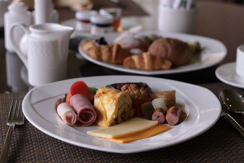 Ayass Hotel