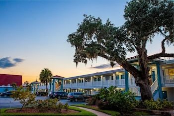 Motel Southern Oaks Inn