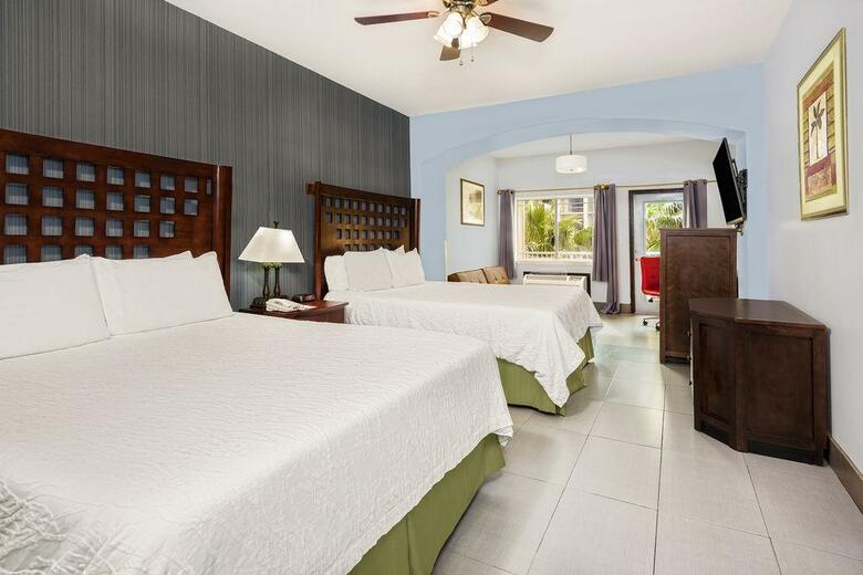 La Copa Inn Beach Hotel