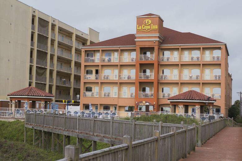 La Copa Inn Beach Hotel