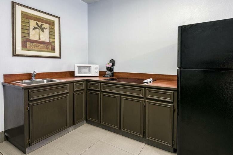 La Copa Inn Beach Hotel