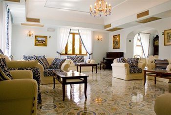 Hostal Hotel Myage