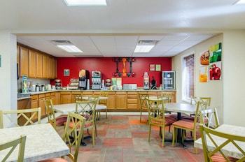 Hotel Quality Inn Near Fort Riley