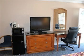 Hotel Blue Jay Lodge