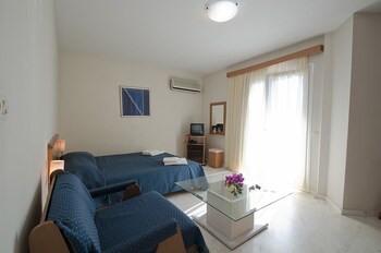 Aparthotel Sea Breeze
