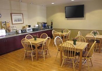 Hotel Rodeway Inn & Suites