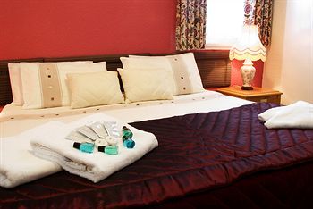 Hotel Silverwell Guest House