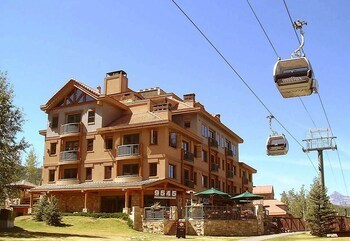 Hotel Inn At Lost Creek