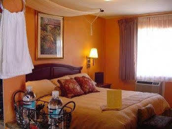 Hotel Chardonnay Lodge