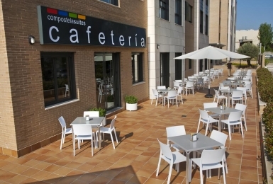 Aparthotel Compostela Suites