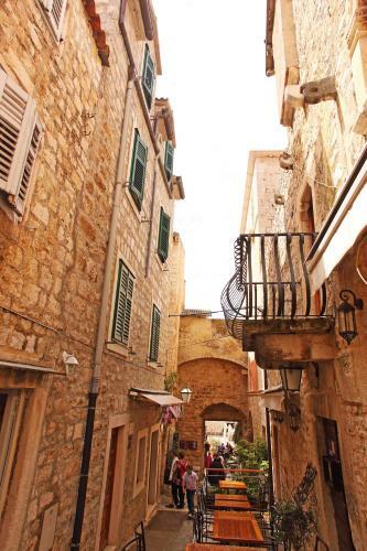 Hotel Rooms And Apartments Villa Town Gate Hvar