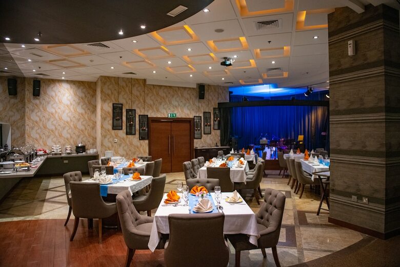 Hotel Grandeur