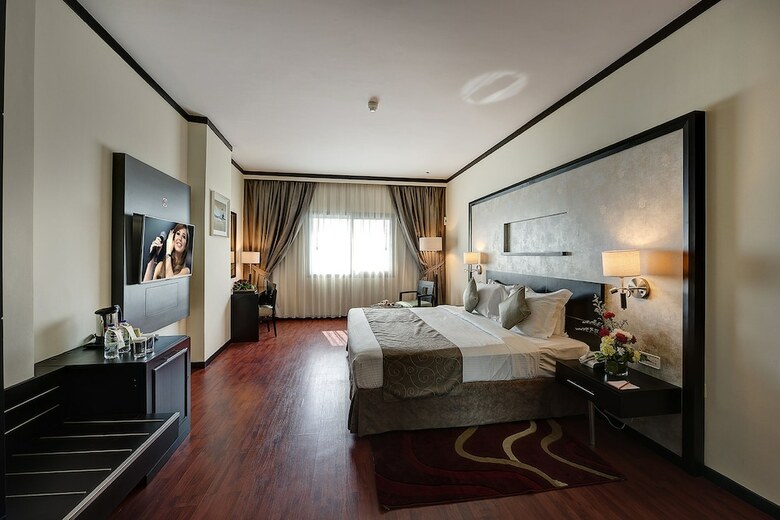 Hotel Grandeur