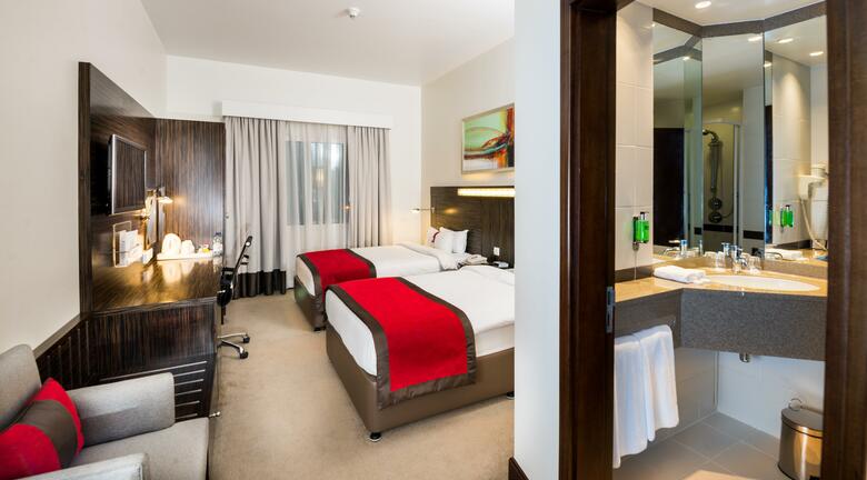 Hotel Express By Holiday Inn Dubai Internet City