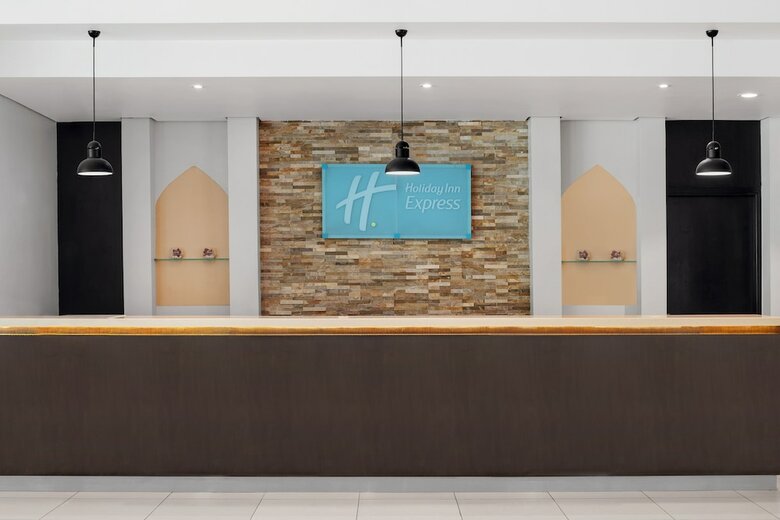 Hotel Express By Holiday Inn Dubai Internet City
