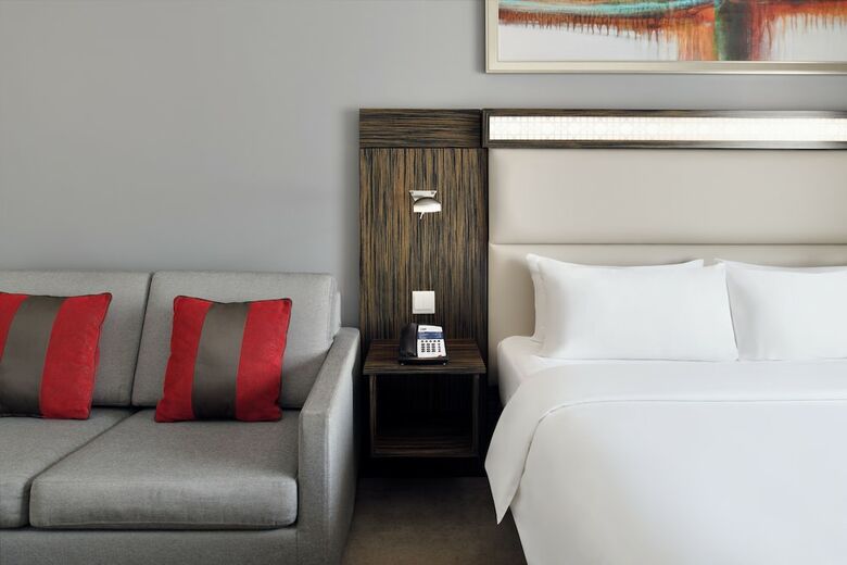 Hotel Express By Holiday Inn Dubai Internet City