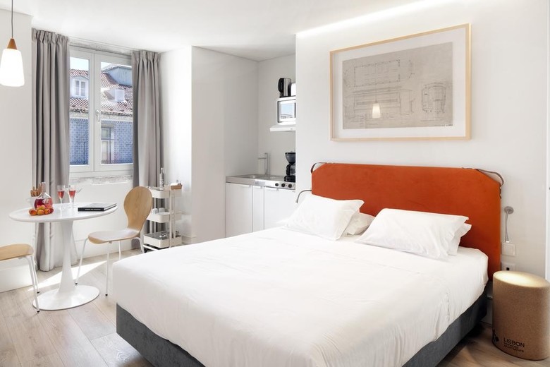 Ascensor Da Bica - Lisbon Serviced Apartments