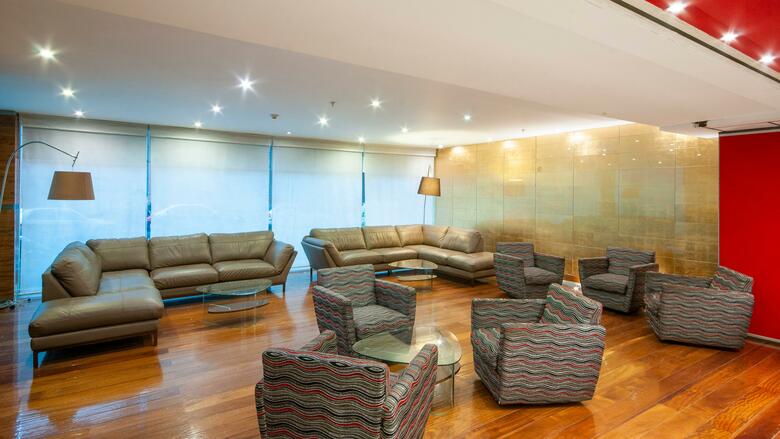 Hotel Lark