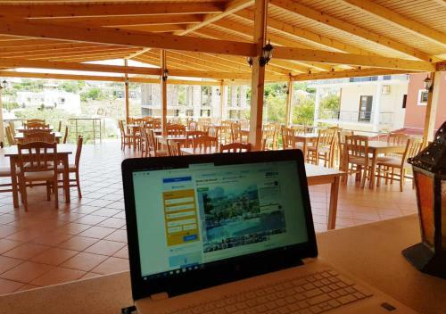 Hotel Lula Ksamil