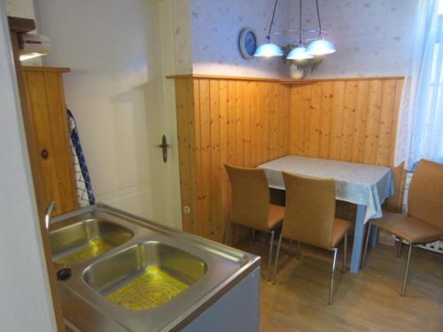 Apartamento Ferienwohnung Iris Mit Garten