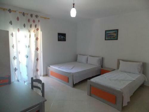 Hostal Guest House Vila Bega
