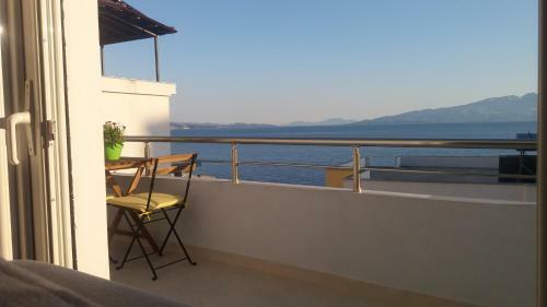 Anna Apartments