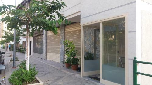 Anna Apartments