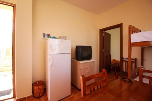 Apartments Velipoja