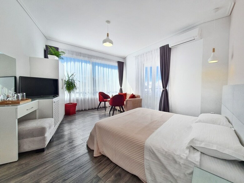 Hotel Joan