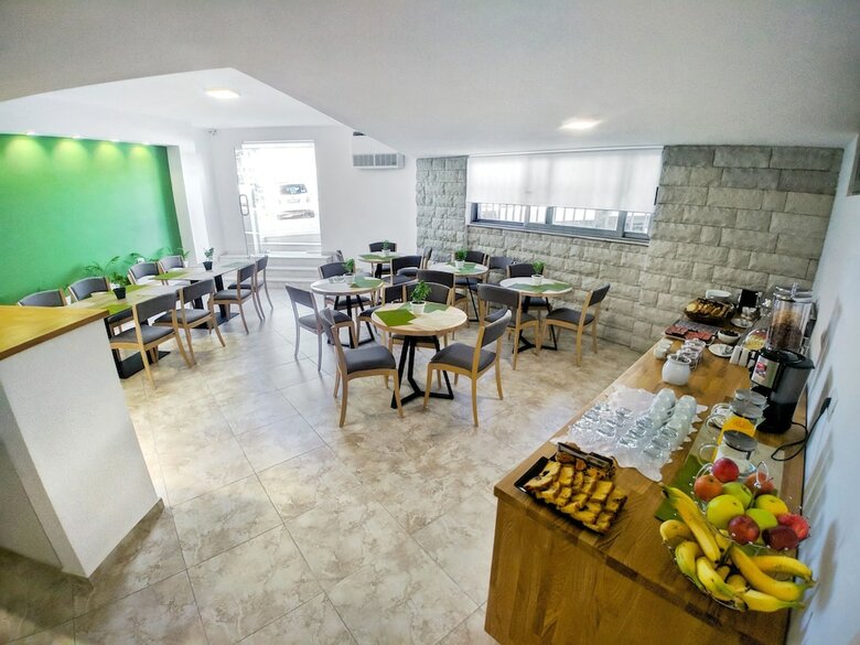 Hotel Joan