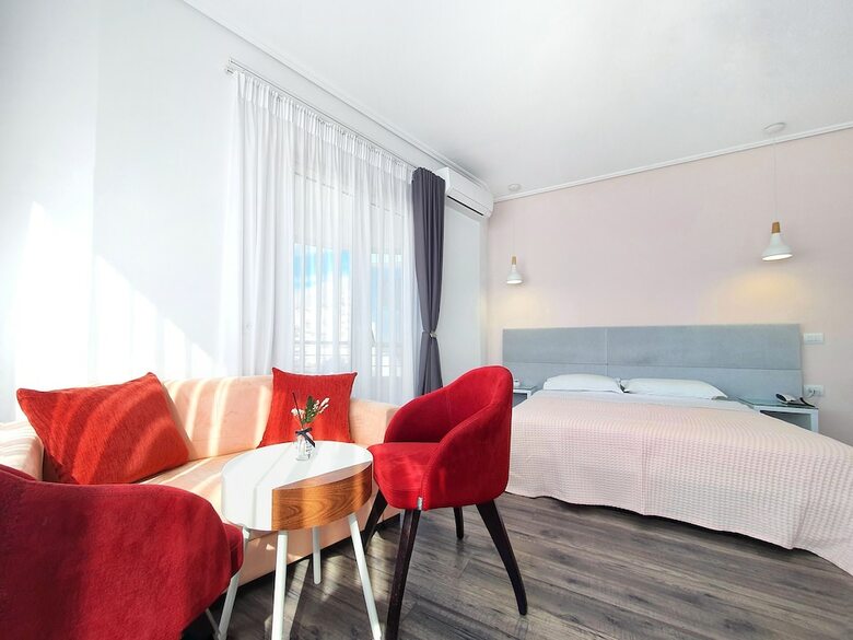 Hotel Joan